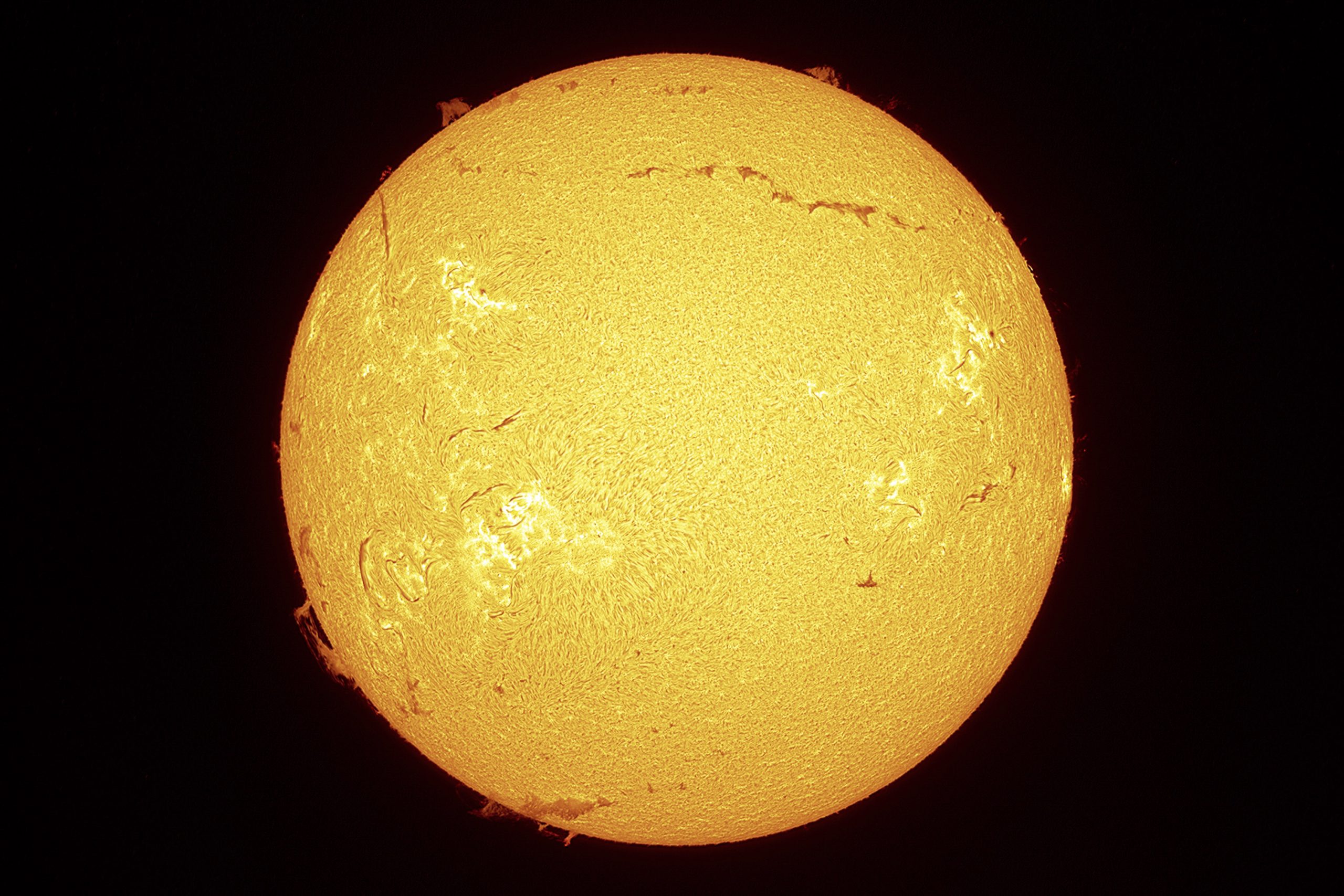 Foto del Sol realizada el 30/12/2025 por Oscar Martín Mesonero