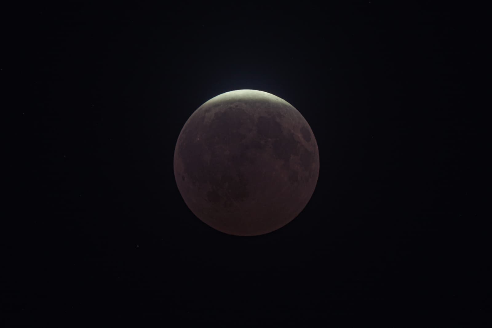 Eclipse luna 28 agosto 26